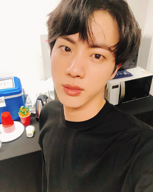 Jin (BTS).jpg