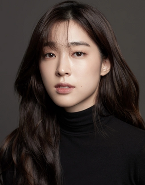 Choi Sung-Eun.png