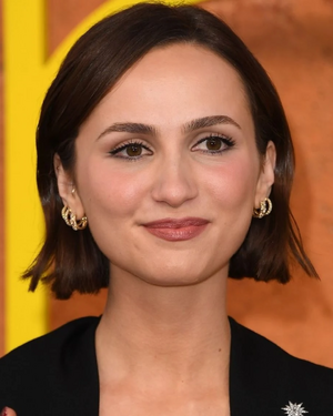 Maude Apatow.jpg
