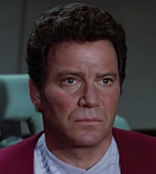 Arquivo:Capitão Kirk (III).png