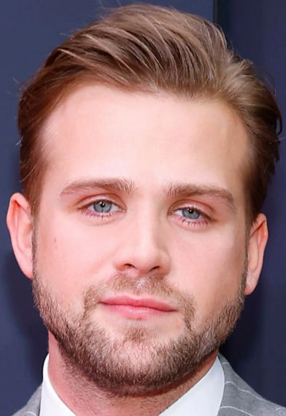 Arquivo:Leo Woodall.png