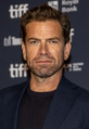 Nikolaj Lie Kaas em Uma Família em Pedaços e Procurando Adam
