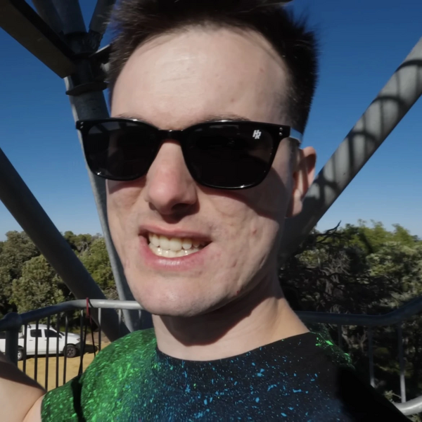 Arquivo:Toby (HR).jpeg
