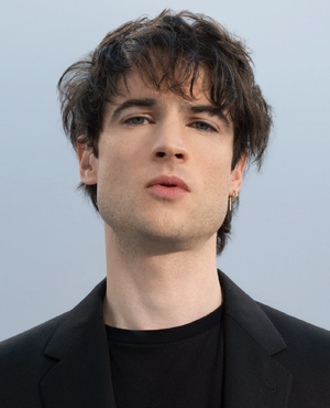 Tom Sturridge.jpg
