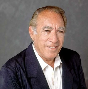 Anthony Quinn-image-499814.jpg