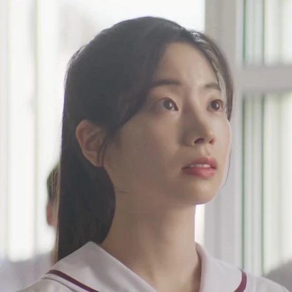 Arquivo:Oh Seon-Ah (AMDMO).png