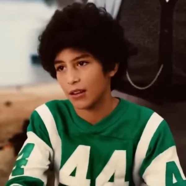 Arquivo:Michael Newman 10 anos.jpeg