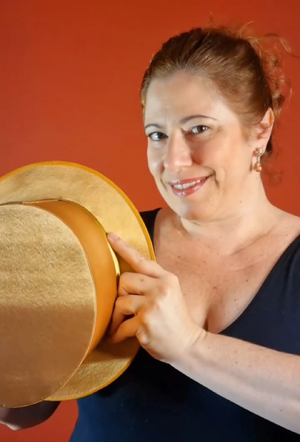 Paula Capovilla.jpg