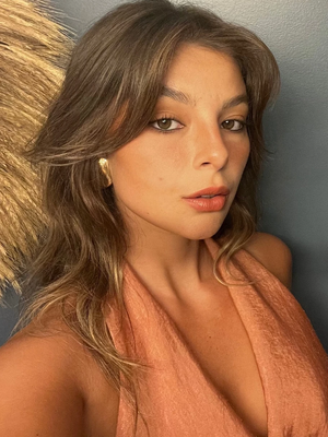 Isabella Guarnieri (Dubladora).jpg