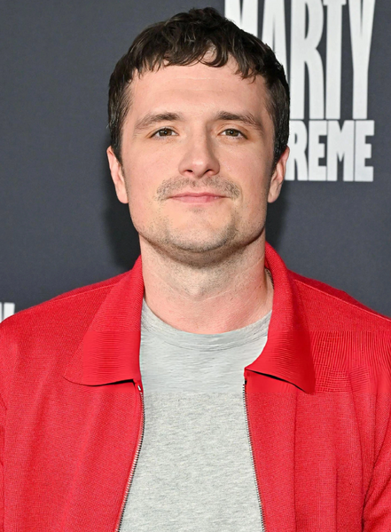 Arquivo:Josh Hutcherson.jpg