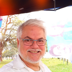 Caco Coelho.png