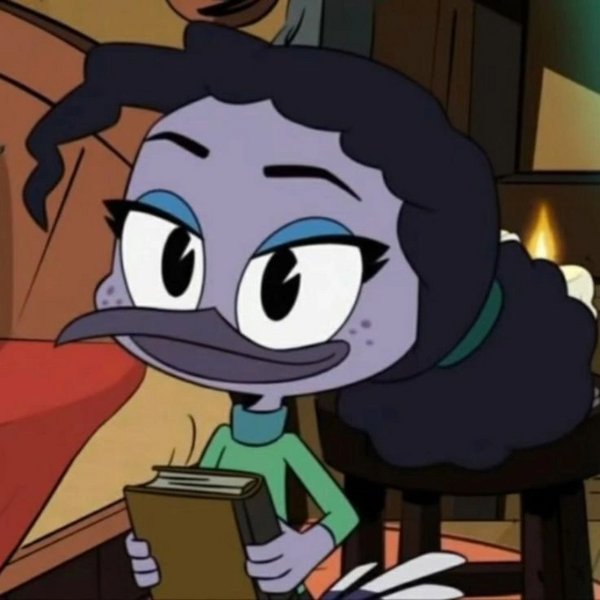 Arquivo:Violeta-Patoaventuras2017.png