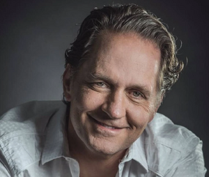 Guy Ecker.jpg