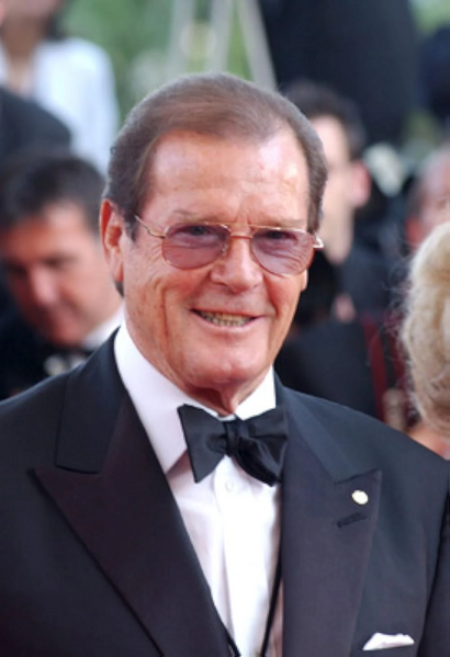 Arquivo:RogerMooreyoung.jpg