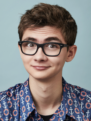Elliott Fullam.png
