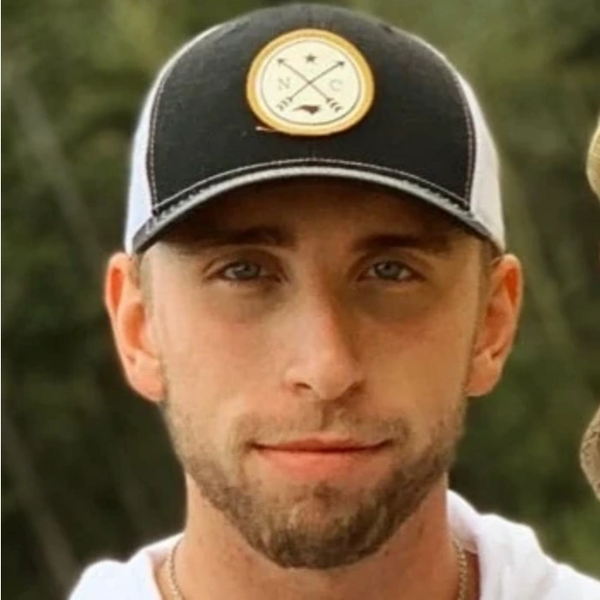 Arquivo:Tyler Conklin - MrBeast.png