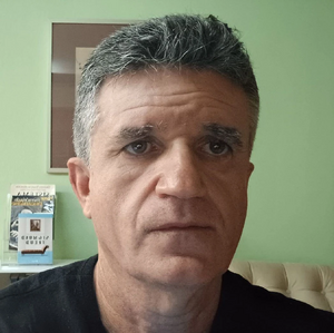 Silviopuertas.jpg