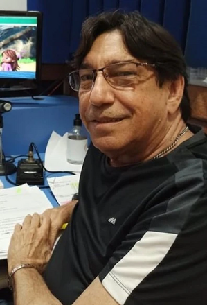 Carlos Roberto.jpg