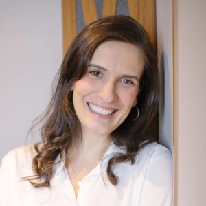 Clara Rocha.jpg