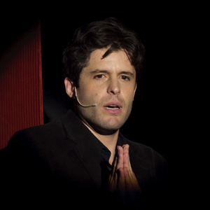 Raul Veiga.jpg