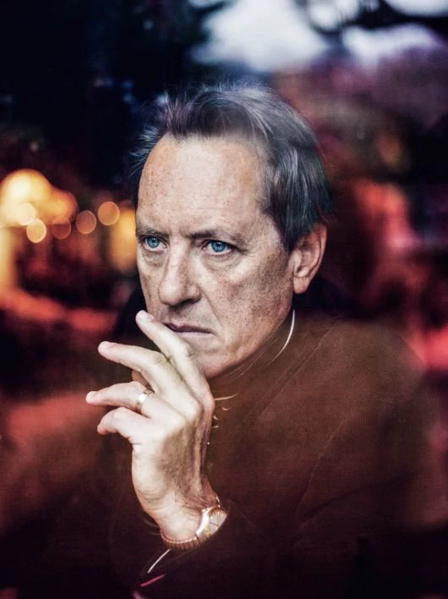 Arquivo:Richard E. Grant.jpg