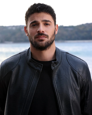 Halit Ozgur Sari.jpg