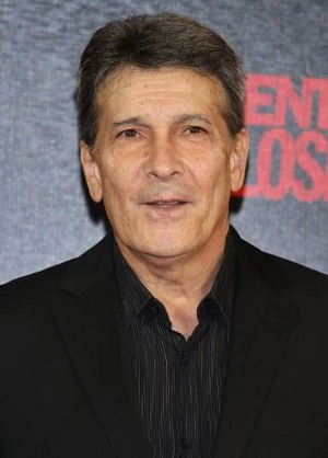 Juan Ferrara.jpg