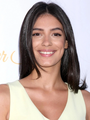 Laysla de Oliveira.jpg