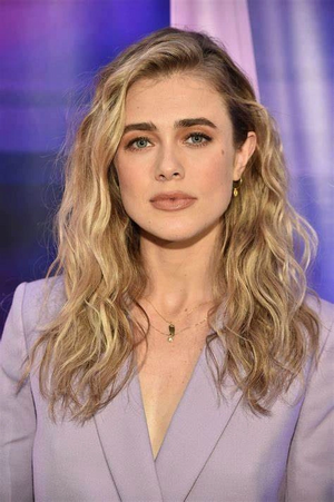 Melissa Roxburgh.png