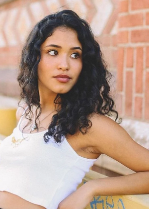 Andrea Chaparro.jpg