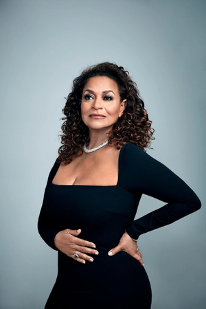 Debbie Allen2.png