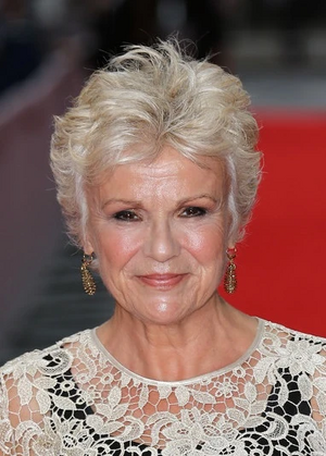 Julie Walters 2015-08.jpg