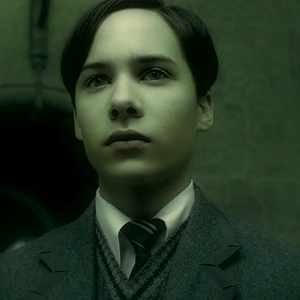 Tom Riddle (16 anos)