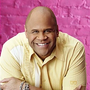 Victor Baxter em As Visões da Raven e A Casa da Raven