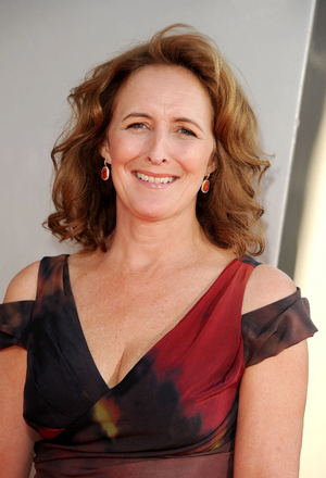 Fiona Shaw.png