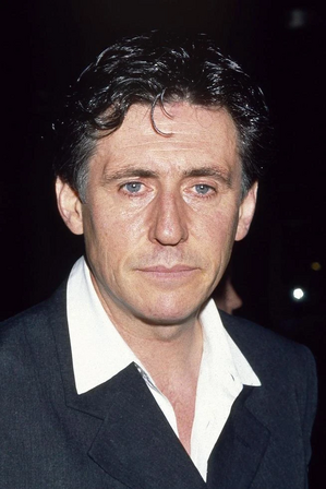 Gabriel Byrne.jpg