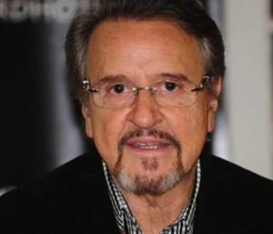 Carlosvillagran.png