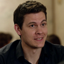 Trevor Evans (1ª voz) em Suits