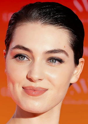 Anamaria Vartolomei.png