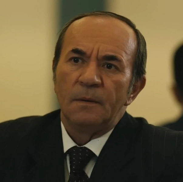 Arquivo:Behzat Hekimoglu (Terra Amarga).jpg