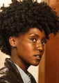 Farah Black em Dirk Gently - Detetive Holístico