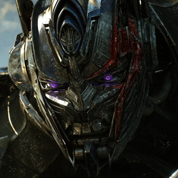 Arquivo:Nemesis Prime-TLK.png