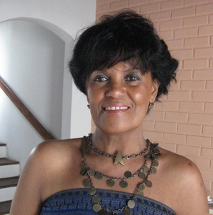Meg de Oliveira.png