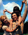 Gilmara Sanchez, Ézio Ramos e o filho Ézio, na Revista Sétimo Céu em Março (1974)