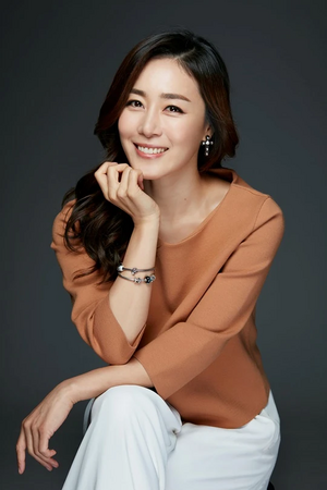Moon Jeong-Hee.jpg