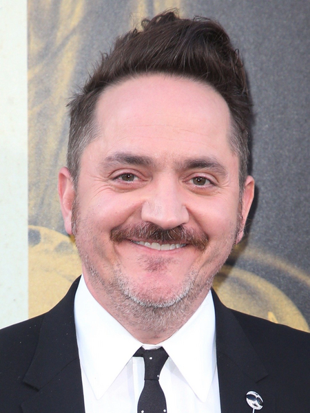 Arquivo:Ben Falcone.png