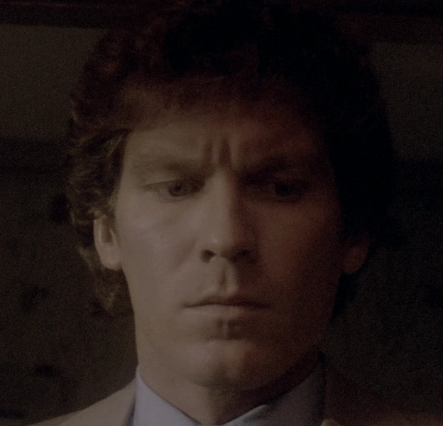 Arquivo:Vic Trenton.png