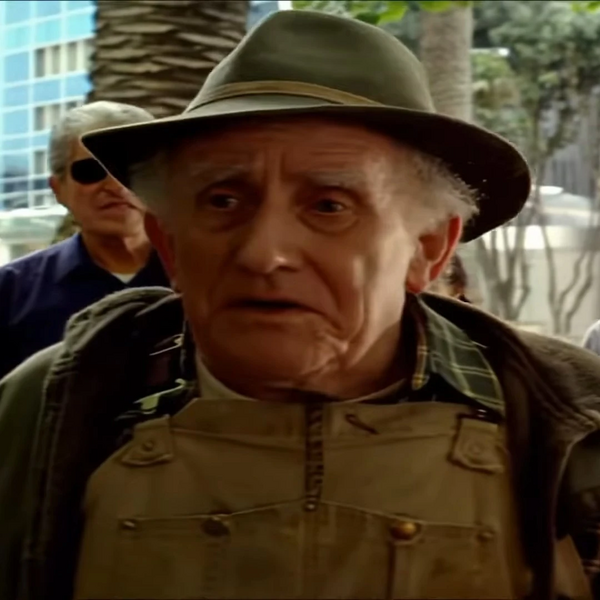 Arquivo:Ancião (PRFM).jpg