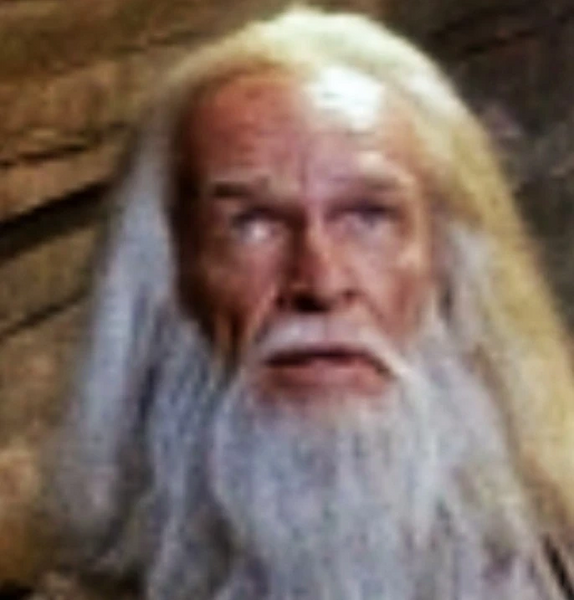 Arquivo:Burton White.png