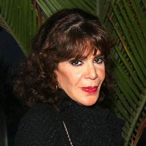 Renata Flores.jpg
